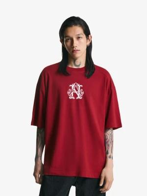 Bershka Koszulka Z Krótkim Rękawem I Nadrukiem Mężczyzna Rubinowy