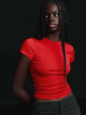 Bershka Koszulka Z Krótkim Rękawem I Okrągłym Dekoltem Kobieta Czerwony