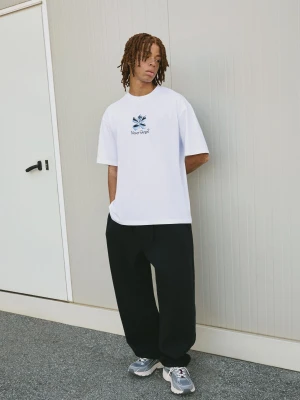 Bershka Koszulka Z Krótkim Rękawem Mężczyzna Biały