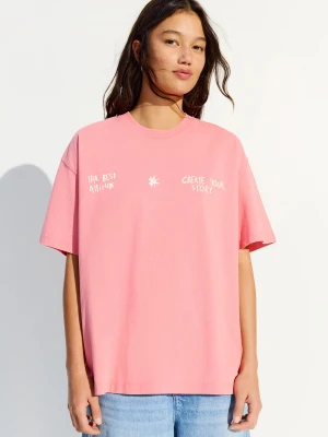 Zdjęcie produktu Bershka Koszulka Z Krótkim Rękawem Z Efektem Sprania Kobieta Łososiowy