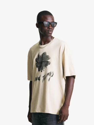 Bershka Koszulka Z Krótkim Rękawem Z Fakturą I Nadrukiem Mężczyzna Piaskowy