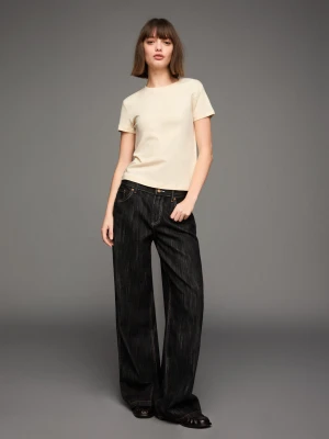 Bershka Koszulka Z Krótkim Rękawem Z Grubej Bawełny Kobieta Beżowy