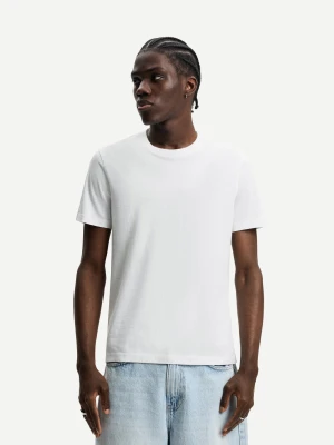 Bershka Koszulka Z Krótkim Rękawem Z Kolekcji Basic Mężczyzna Biały