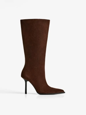 Bershka Kozaki Na Obcasie Z Szeroką Cholewką Kobieta Brązowy