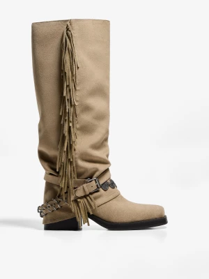 Bershka Kozaki Na Płaskiej Podeszwie Z Frędzlami Kobieta Piaskowy