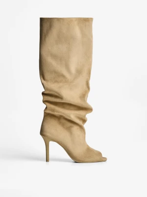 Bershka Kozaki Z Rozcięciem Na Wąskim Obcasie Kobieta Szarobrązowy