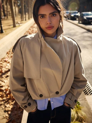 Bershka Krótka Kurtka Trencz O Kroju Balloon Kobieta Wielbłądzi