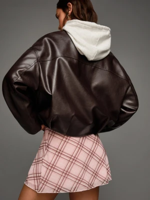 Bershka Kurtka Bomber Ze Sztucznej Skóry Z Paskiem Kobieta Brązowy