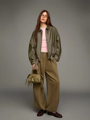 Bershka Kurtka Bomber Ze Sztucznej Skóry Z Paskiem Kobieta Khaki