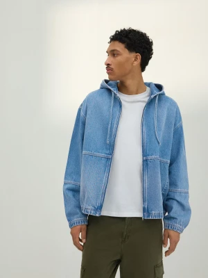 Bershka Kurtka Denim Z Kapturem Mężczyzna Wyblakły Niebieski