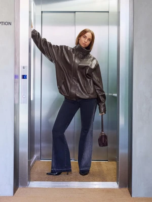 Bershka Kurtka Oversize Ze Sztucznej Skóry Kobieta Brązowy