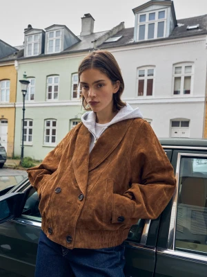 Bershka Kurtka Skórzana Zamszowa Krzyżowa Kobieta Brązowy