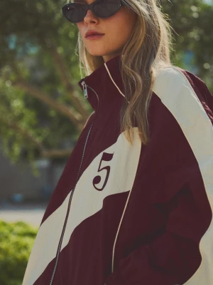 Bershka Kurtka Sportowa Kobieta Czerwony