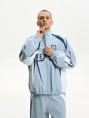 Bershka Kurtka Sportowa Z Technicznej Tkaniny Mężczyzna Jasnoniebieski