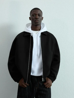 Bershka Kurtka Trucker Z Flauszu Mężczyzna Czarny