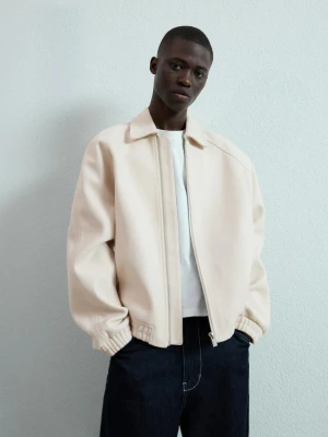 Bershka Kurtka Trucker Z Flauszu Mężczyzna Popielaty