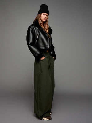 Bershka Kurtka Z Podwójnym Wykończeniem Kobieta Czarny