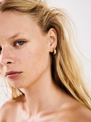 Bershka Łączone Kolczyki Ze Stali Nierdzewnej Kobieta Złoty