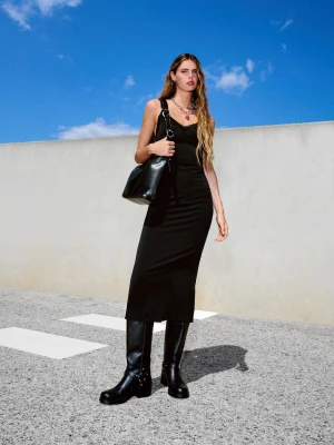 Bershka Luźna Sukienka Midi Z Koronką Blonda Kobieta Czarny