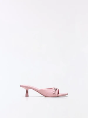 Bershka Mule Na Obcasie Z Klamrą Kobieta Różowy