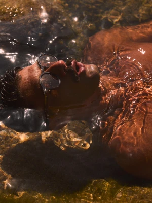 Bershka Okrągłe Okulary Przeciwsłoneczne Mężczyzna Szary