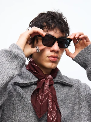 Bershka Okulary Przeciwsłoneczne W Oprawkach Z Tworzywa Mężczyzna Czarny