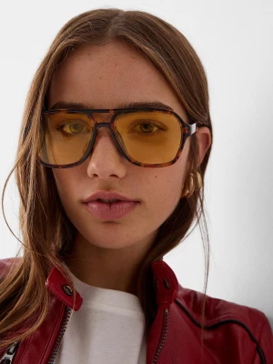 Bershka Okulary Przeciwsłoneczne W Stylu Retro Kobieta Brązowy