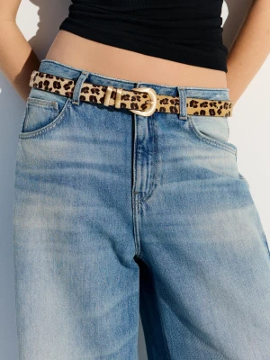 Bershka Pasek Z Klamrą W Zwierzęcy Nadruk Kobieta Brązowy