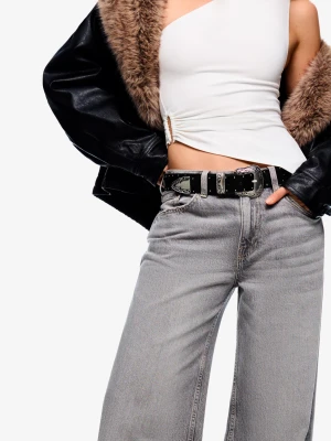 Bershka Pasek Ze Sztucznej Skóry Z Ćwiekami Kobieta Czarny