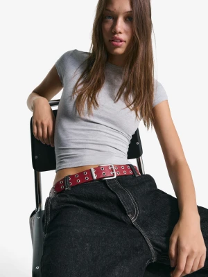 Bershka Pasek Ze Sztucznej Skóry Z Przelotkami Kobieta Czerwony