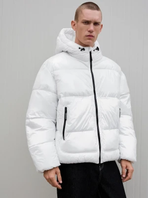 Bershka Pikowana Kurtka Z Kapturem Mężczyzna Biały