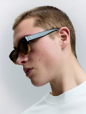Bershka Prostokątne Okulary Przeciwsłoneczne Mężczyzna Brązowy