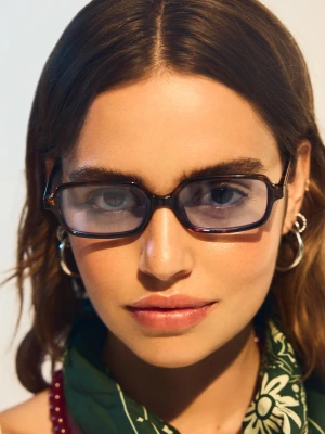 Bershka Prostokątne Okulary Przeciwsłoneczne Z Rogowym Efektem Kobieta Niebieski