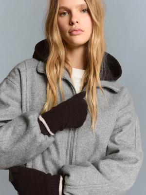 Bershka Rękawiczki Kontrast Z Wełną Kobieta Brązowy