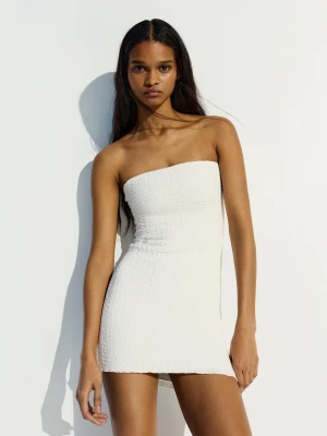 Bershka Rustykalna Sukienka Mini Bandeau Kobieta Biały Złamany