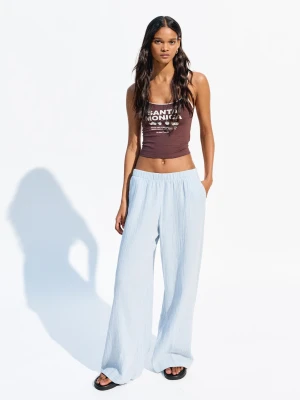 Bershka Rustykalne Spodnie Wide Leg Z Podwójnej Tkaniny Kobieta Jasnoniebieski