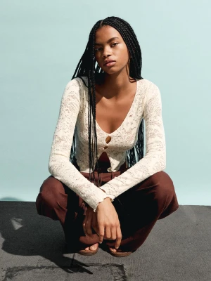 Bershka Rustykalny Koronkowy Sweter Kobieta Kremowy