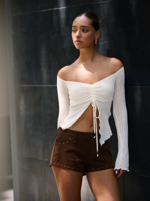 Bershka Rustykalny Marszczony Sweter Kobieta Kremowy