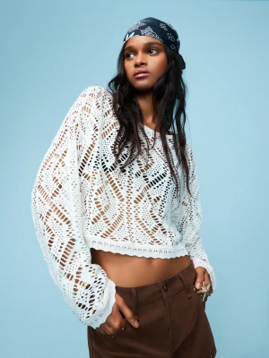 Bershka Rustykalny Sweter Kobieta Kremowy