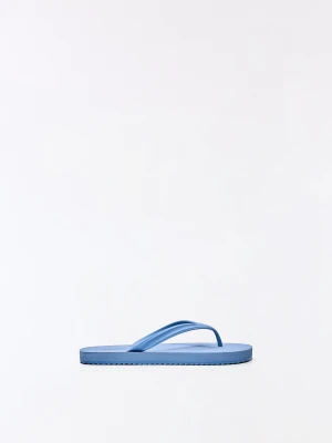 Bershka Sandały Basic Thong Mężczyzna Niebieski