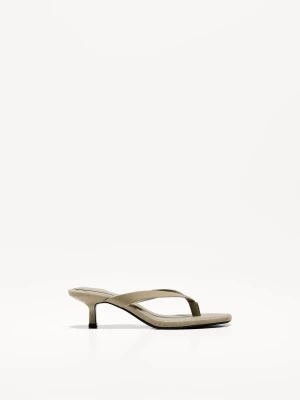 Bershka Sandały Na Obcasie Typu Kaczuszka Kobieta Khaki