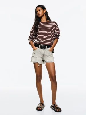 Bershka Spodenki Jeansowe Z Przetarciami Kobieta Szary