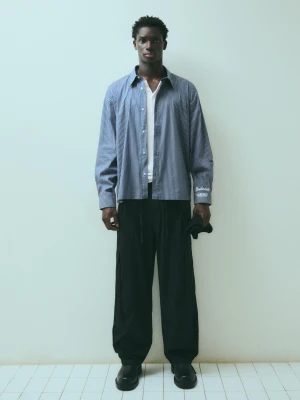 Bershka Spodnie Cargo O Kroju Baggy Mężczyzna Czarny