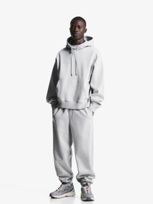 Bershka Spodnie Jogger Z Dzianiny Dresowej Mężczyzna Szary