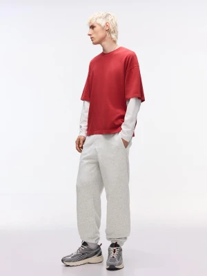 Bershka Spodnie Jogger Z Dzianiny Dresowej Mężczyzna Szary