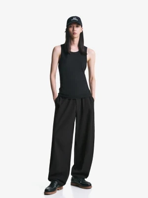 Bershka Spodnie O Kroju Balloon Mężczyzna Czarny