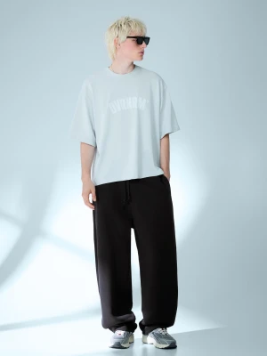 Bershka Spodnie O Kroju Balloon Mężczyzna Czarny