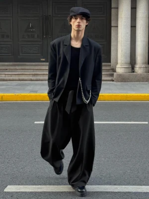 Bershka Spodnie O Kroju Barrel W Stylu Krawieckim Z Paskiem Mężczyzna Czarny