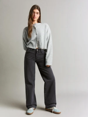 Bershka Spodnie O Kroju Straight Z Diagonalu Kobieta Szary