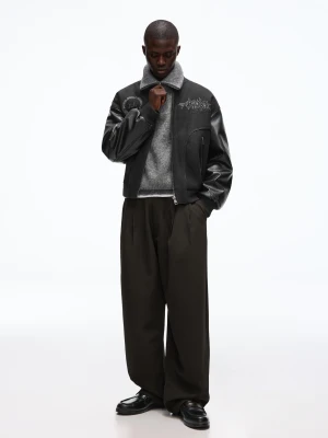 Bershka Spodnie O Kroju Super Baggy Tailoring Mężczyzna Czarny